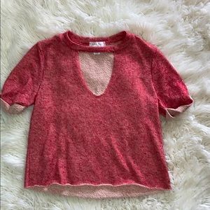 Keyhole neck athletic tee